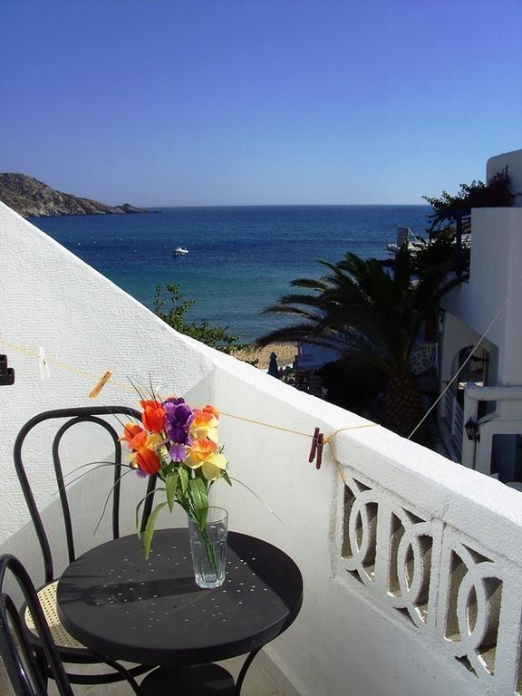Hotel Delfini Mylopotas Exterior photo